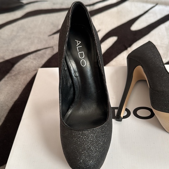 Black Sparkle Platform Shoes - Picture 5 of 5